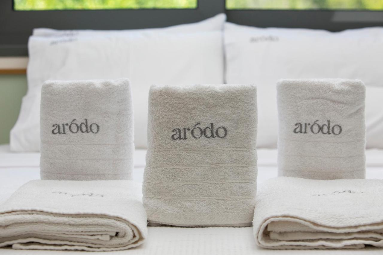 Arodo Suites Nea Iraklitsa Exteriör bild