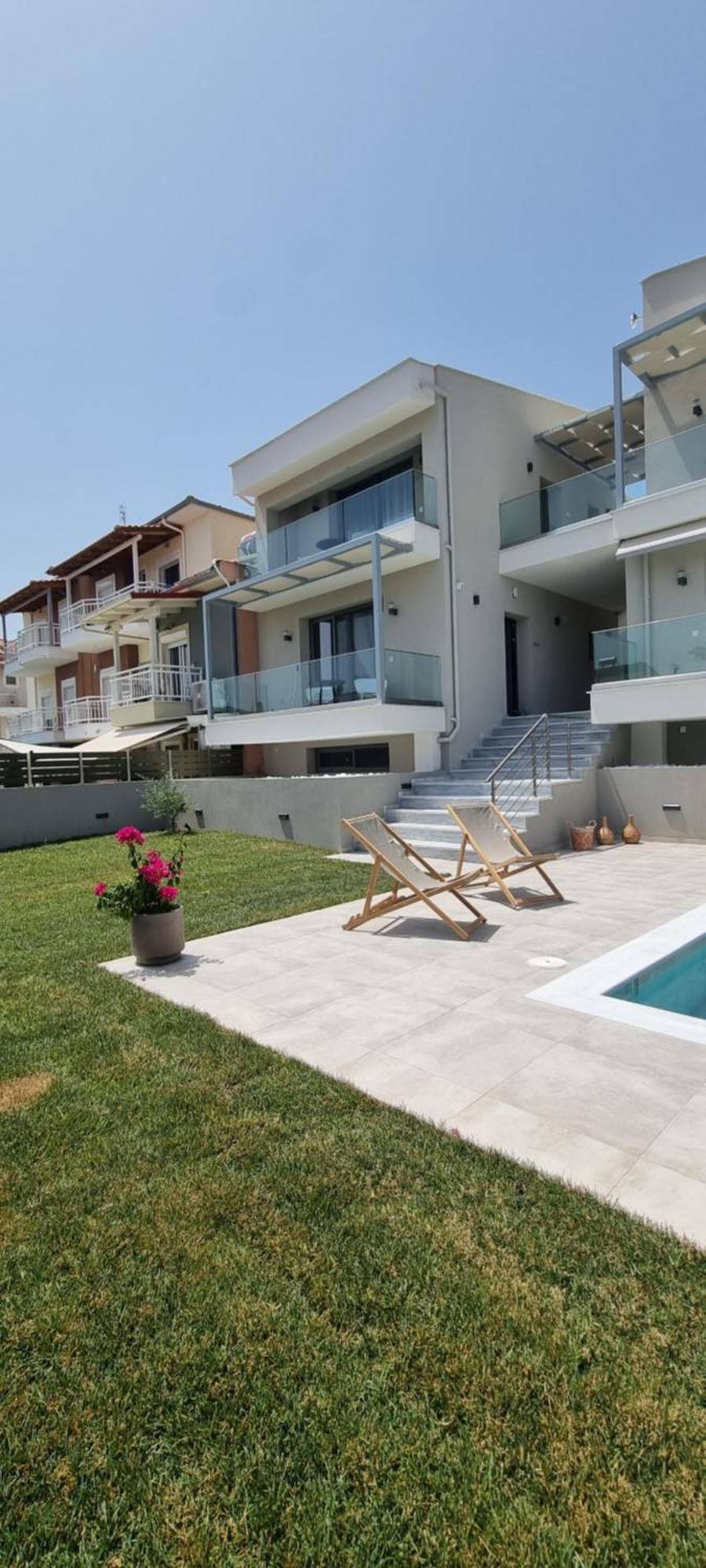 Arodo Suites Nea Iraklitsa Exteriör bild